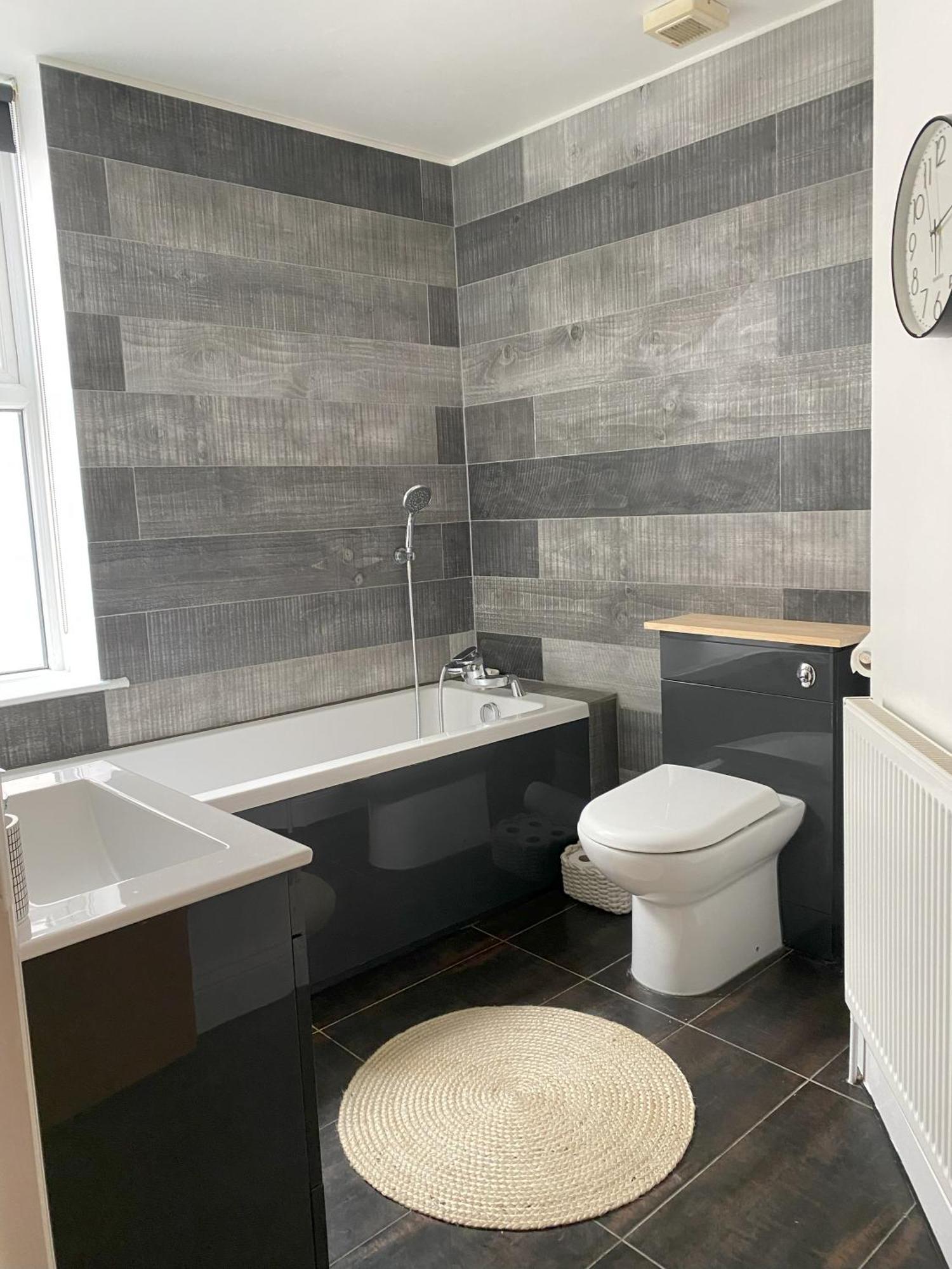 Solent Apartments Портсмът Екстериор снимка